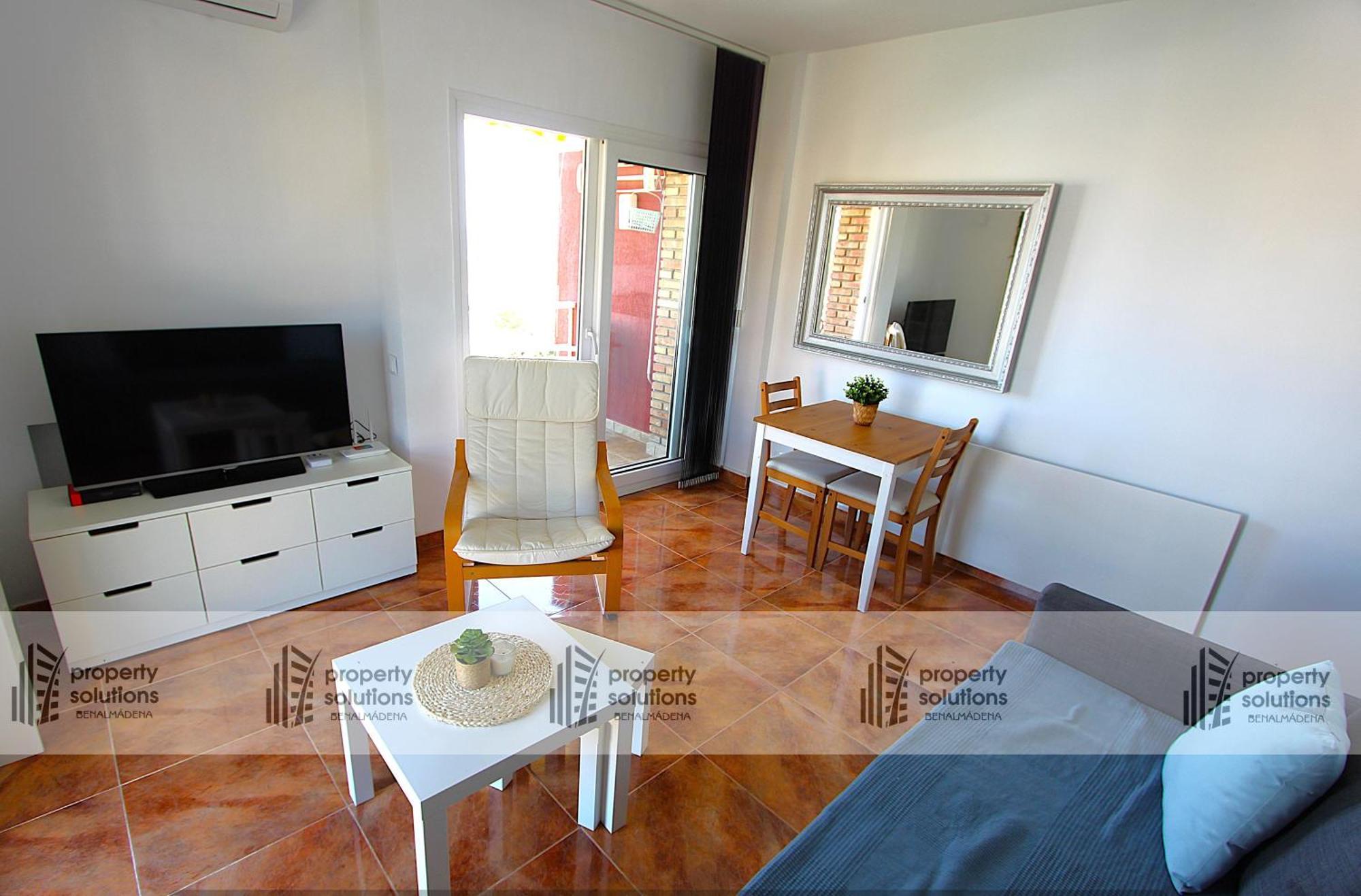 Appartement 1017 Iris - Vista Al Mar - Cerca De Tren, Restaurantes Y Tiendas - Playa A 10 Minutos Caminando *